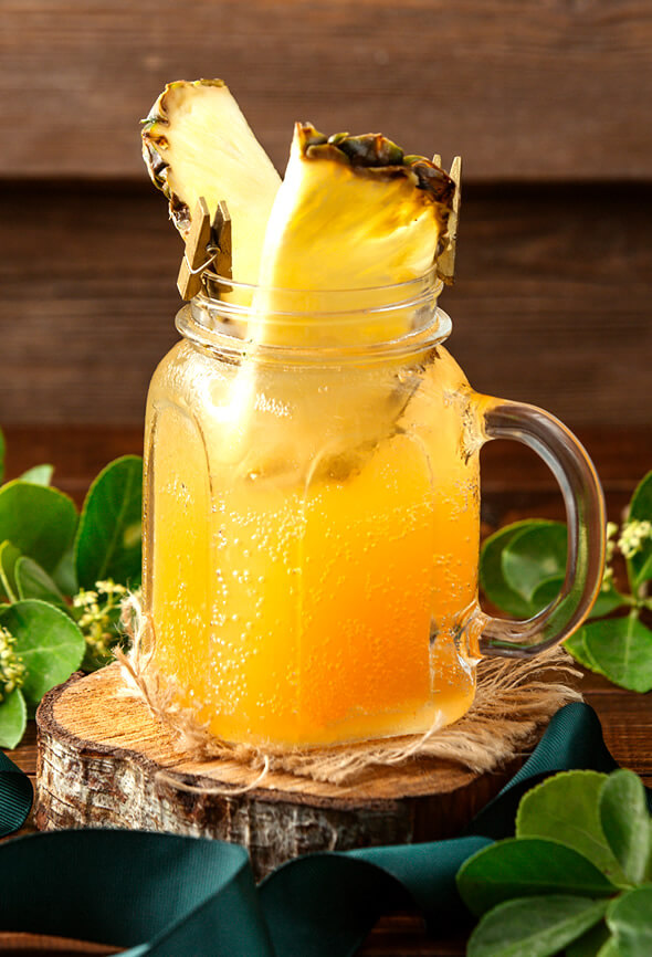 Water with fruits for health