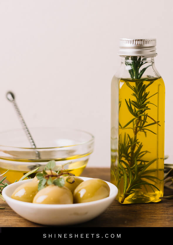 olive oil as one of the natural remedies for dry skin