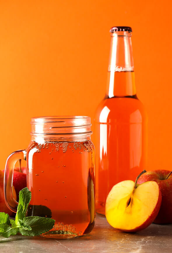 apple cider vinegar for hair rinse concoction and bottle