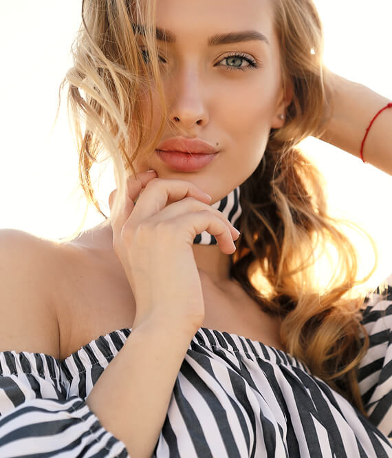 gorgeously irresistable woman