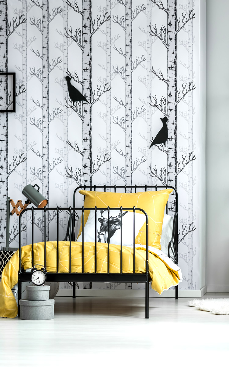 wall with wall sticker paper birds