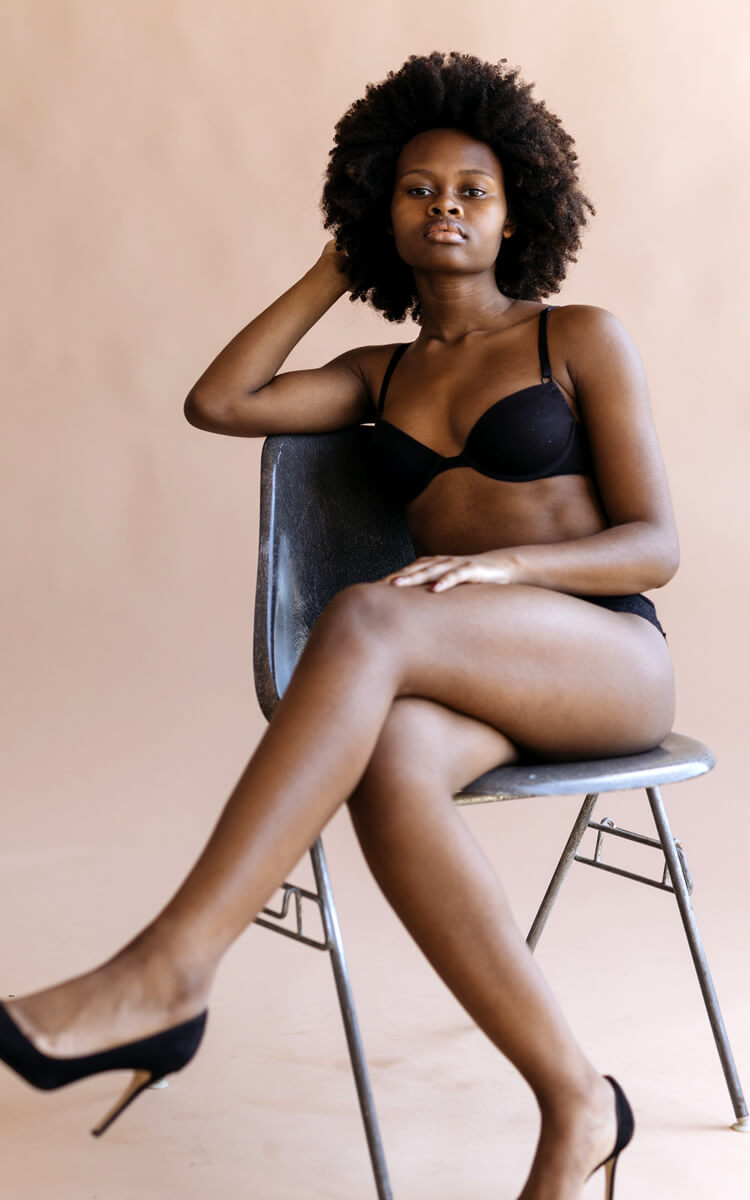 black woman with comfortable bra