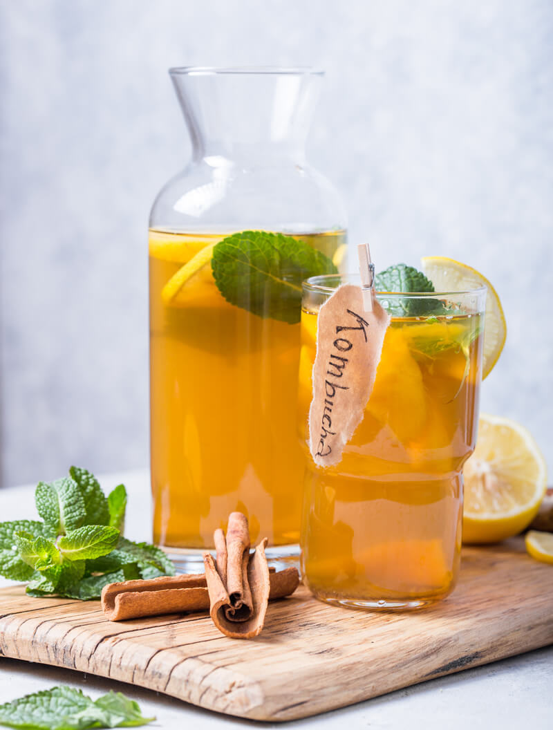 kombucha with lemon and ginger