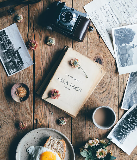 common items that trigger nostalgic feelings photos flowers books