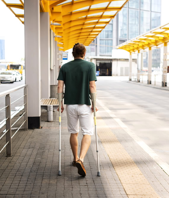 walking with crutches
