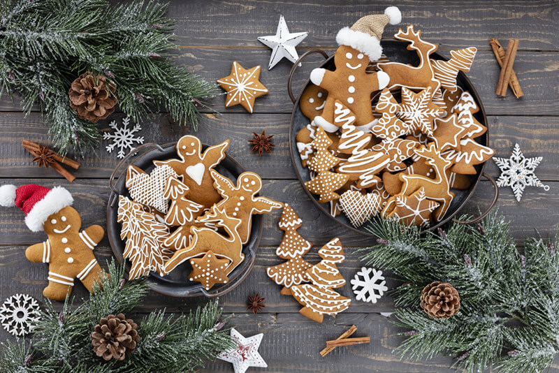 family christmas card example of holiday cookies