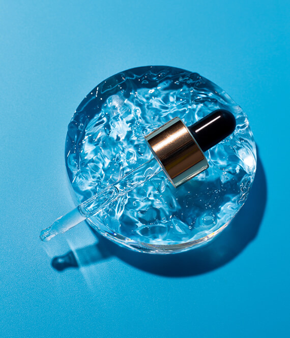dropper with azelaic acid for skin
