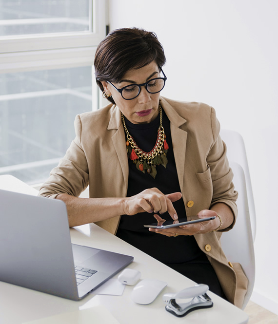 woman balancing career and menopause
