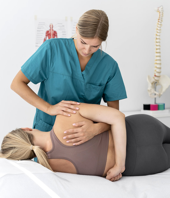 chiropractor performing a chiropractic adjustment for better posture