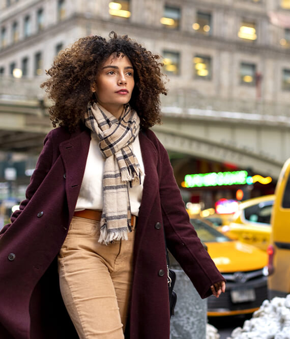 woman traveler in new your city