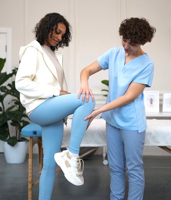 person attends knee replacement surgery rehabilitation