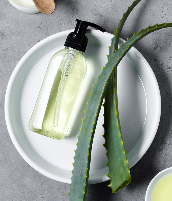 aloe vera for hair growth and scalp conditioning in a bottle
