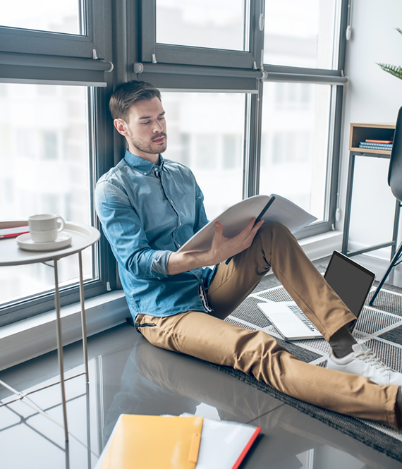 man preparing for family attorney consultation