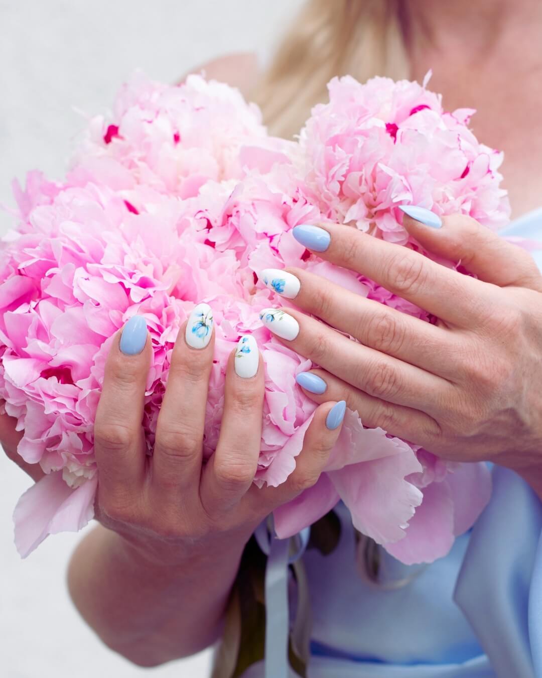 Baby blue and white spring nails